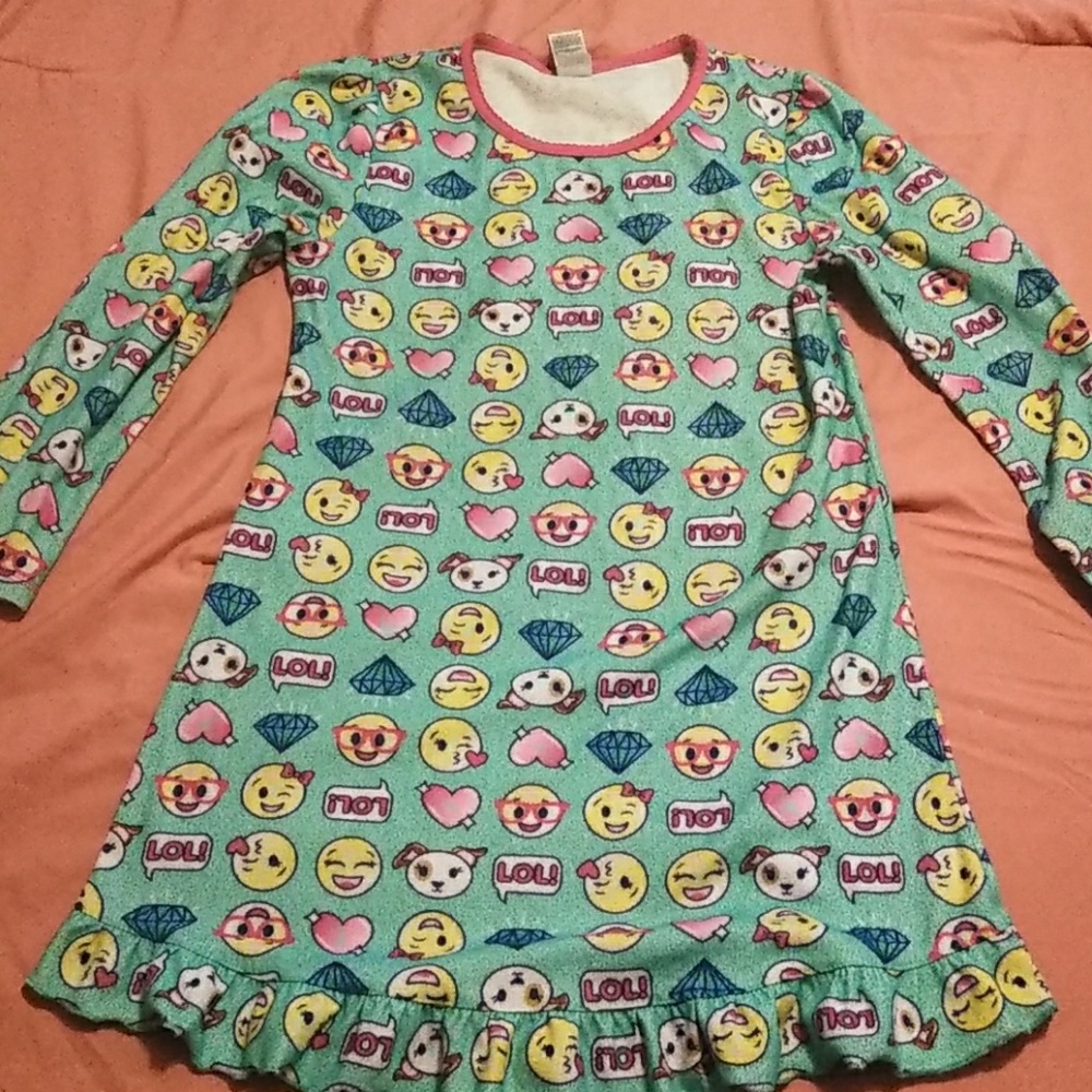Kids nightgown